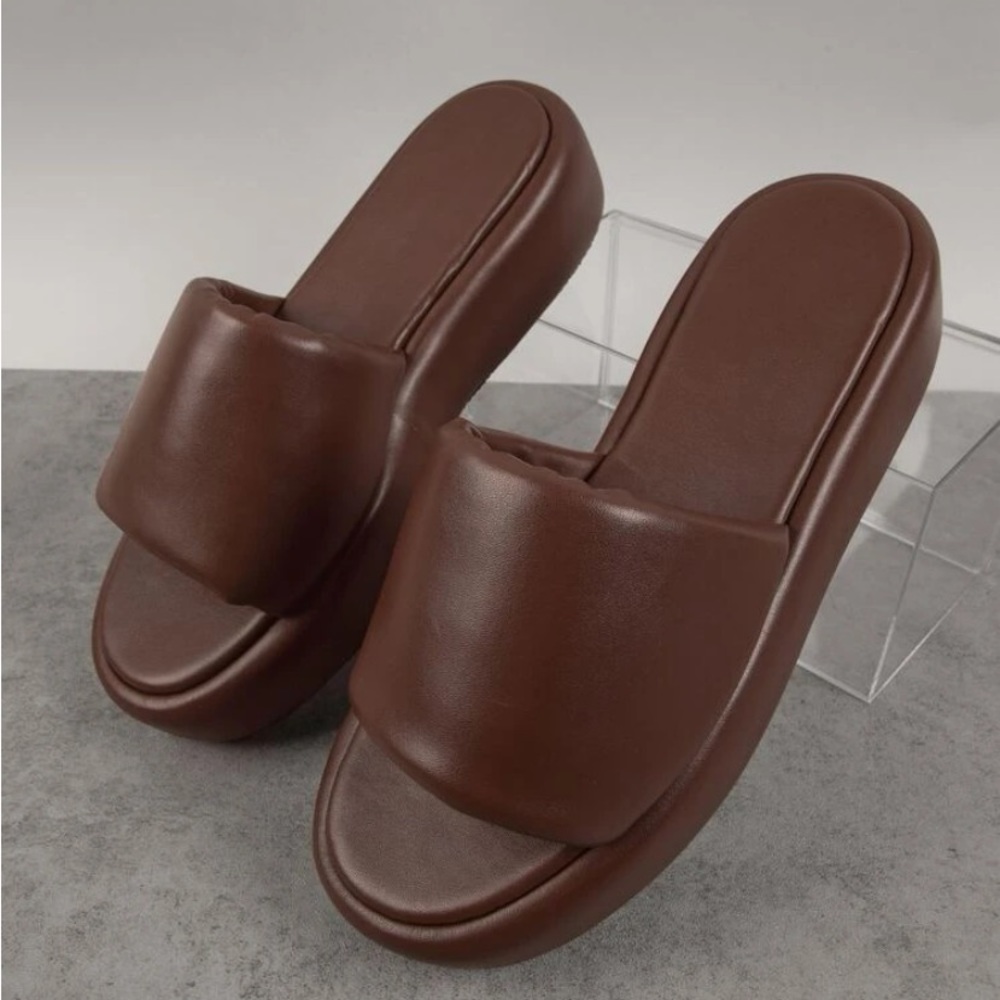 Brown Platforms